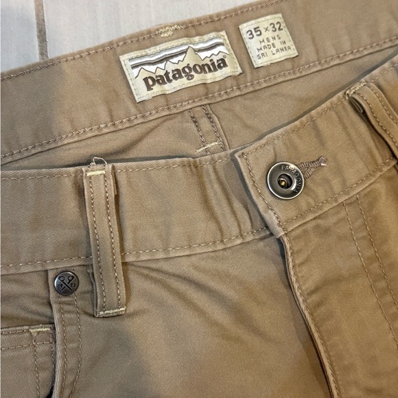 Men’s Organic Cotton Patagonia Iron Clad Straight Pants | Size 35 x 32 - Picture 3 of 7